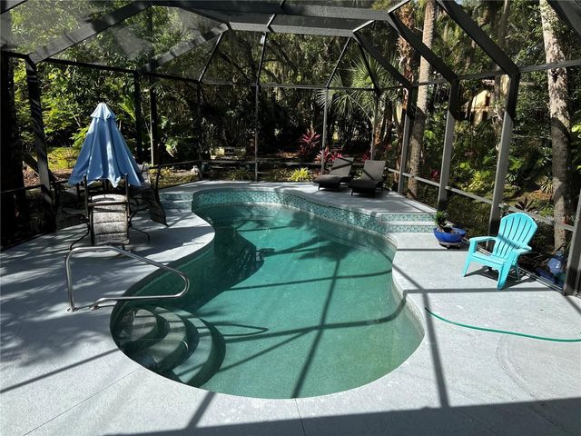 4594 TRAILS DRIVE, Sarasota, FL 34232