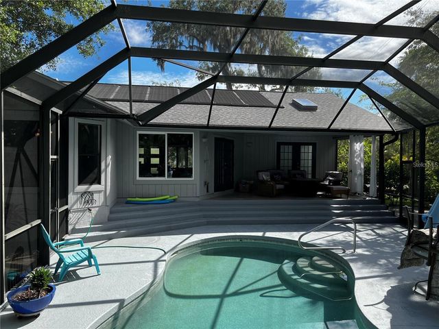 4594 TRAILS DRIVE, Sarasota, FL 34232