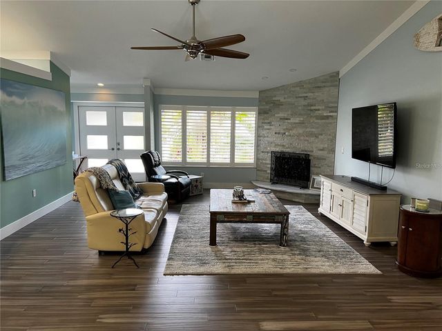 4594 TRAILS DRIVE, Sarasota, FL 34232
