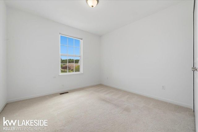 21965 Bellewood Drive, Macomb, MI 48044
