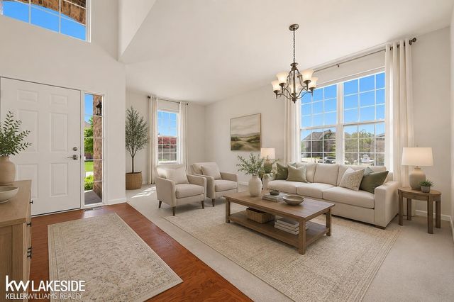 21965 Bellewood Drive, Macomb, MI 48044