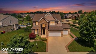 21965 Bellewood Drive, Macomb, MI 48044