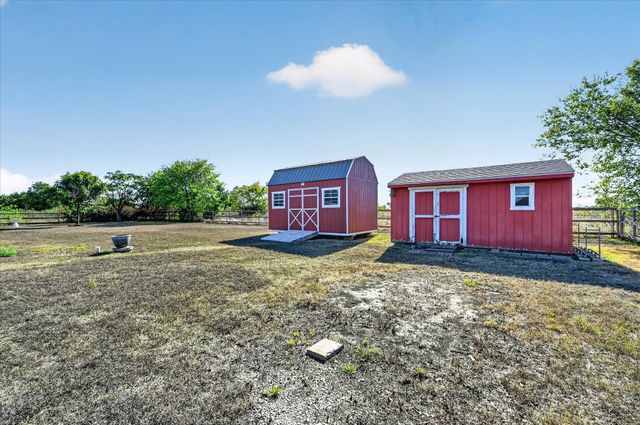 3315 Dasher Street, Lancaster, TX 75146