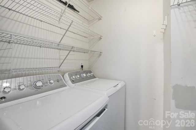 3015 Summercroft Lane, Charlotte, NC 28269