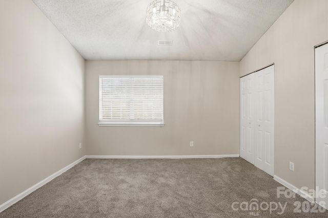 3015 Summercroft Lane, Charlotte, NC 28269