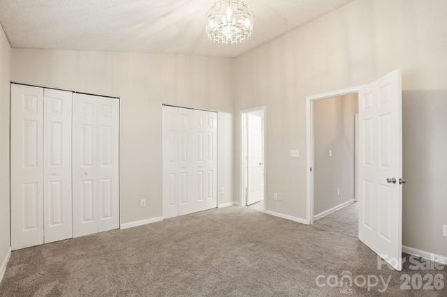 3015 Summercroft Lane, Charlotte, NC 28269