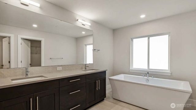 5307 91st Way, Mukilteo, WA 98275