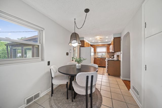 664 Brookside Drive, Columbus, OH 43209