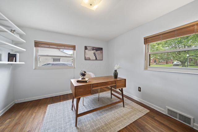 664 Brookside Drive, Columbus, OH 43209