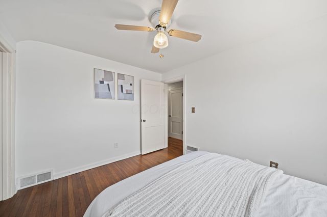 664 Brookside Drive, Columbus, OH 43209