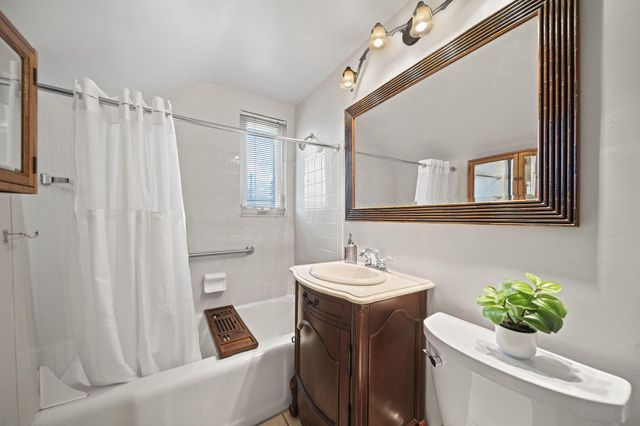 664 Brookside Drive, Columbus, OH 43209