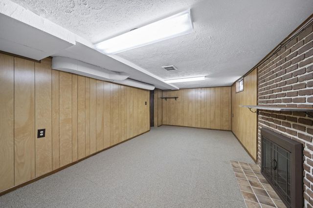 664 Brookside Drive, Columbus, OH 43209