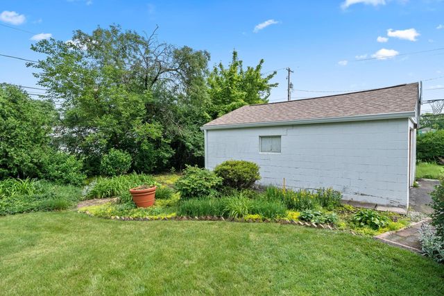 664 Brookside Drive, Columbus, OH 43209
