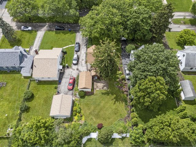 664 Brookside Drive, Columbus, OH 43209
