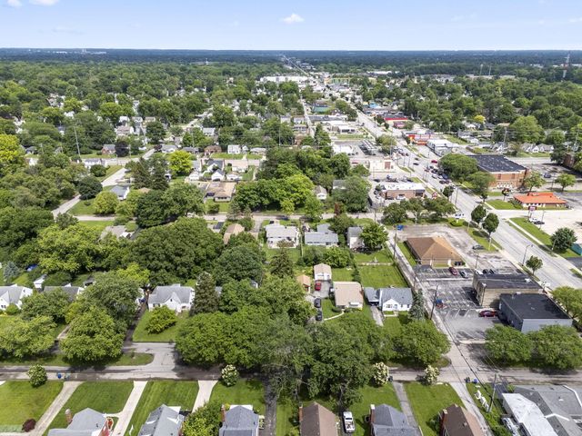 664 Brookside Drive, Columbus, OH 43209