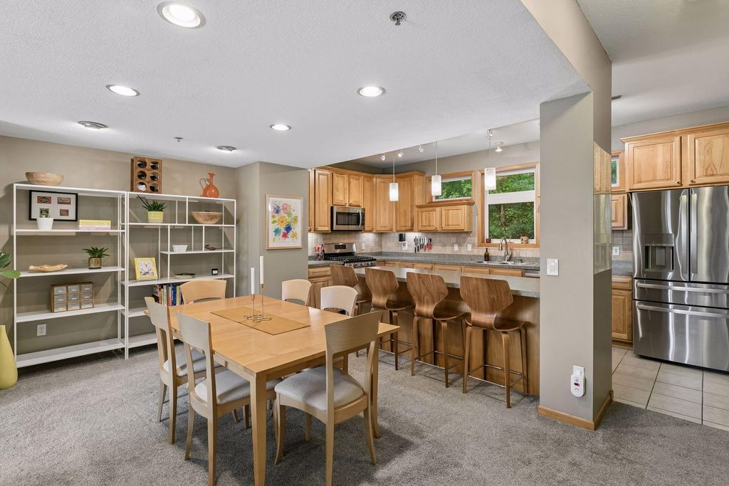 9820 Cove Drive, Minnetonka, MN 55305 — photo 5