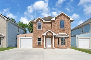 1675 Hugh Road C, Houston, TX 77067