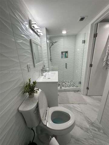 19195 NE 36th Ct 201, Aventura, FL 33180