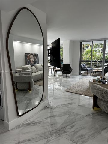 19195 NE 36th Ct 201, Aventura, FL 33180