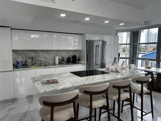 19195 NE 36th Ct 201, Aventura, FL 33180