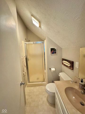 16 Jefferson, Coatesville, IN 46121