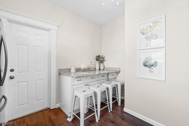 33 Mapes Ave 2, Newark City, NJ 07112