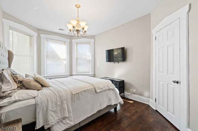 33 Mapes Ave 2, Newark City, NJ 07112