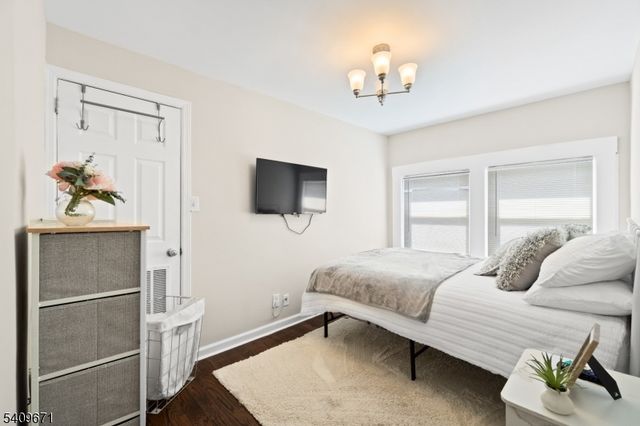 33 Mapes Ave 2, Newark City, NJ 07112