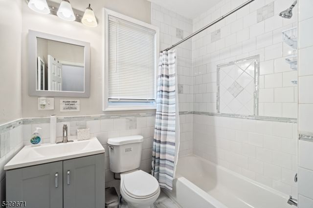 33 Mapes Ave 2, Newark City, NJ 07112