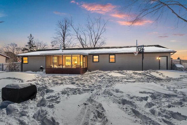 1793 MAC LANE, Green Bay, WI 54311