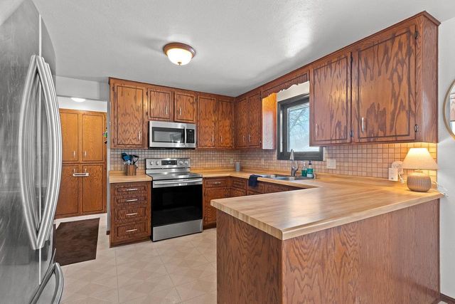 1793 MAC LANE, Green Bay, WI 54311