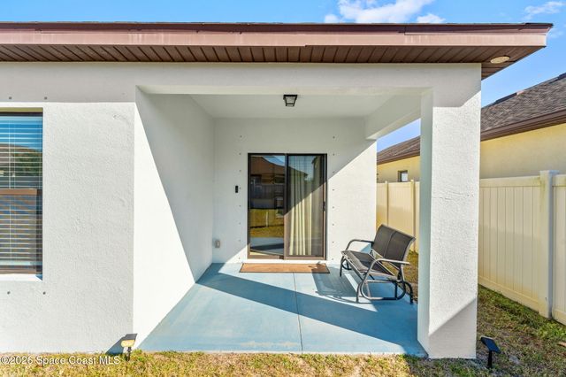 4049 Alligator Flag Circle, West Melbourne, FL 32904