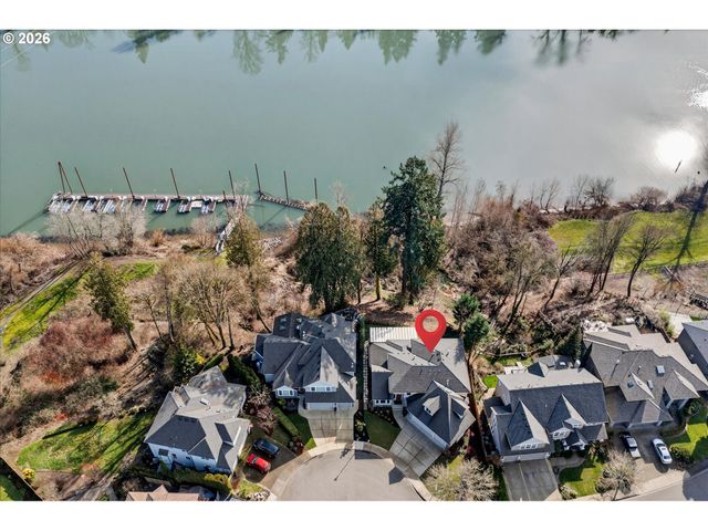 32092 Sw WILLAMETTE Way, Wilsonville, OR 97070