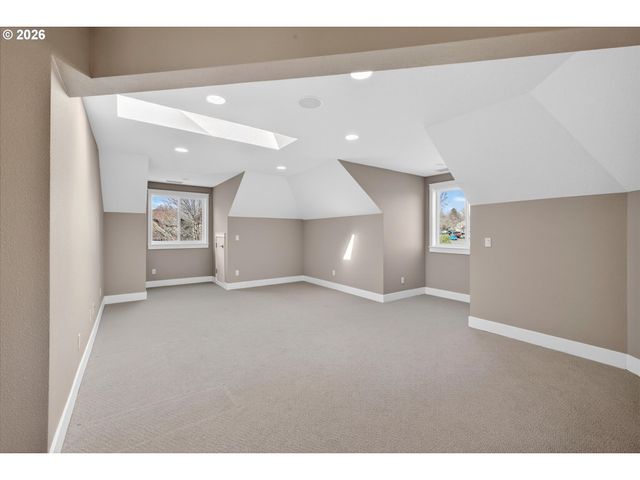 32092 Sw WILLAMETTE Way, Wilsonville, OR 97070