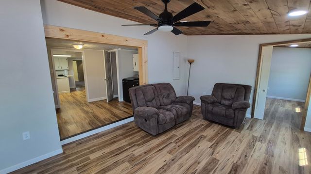 2435 State Hwy 235, Nancy, KY 42544