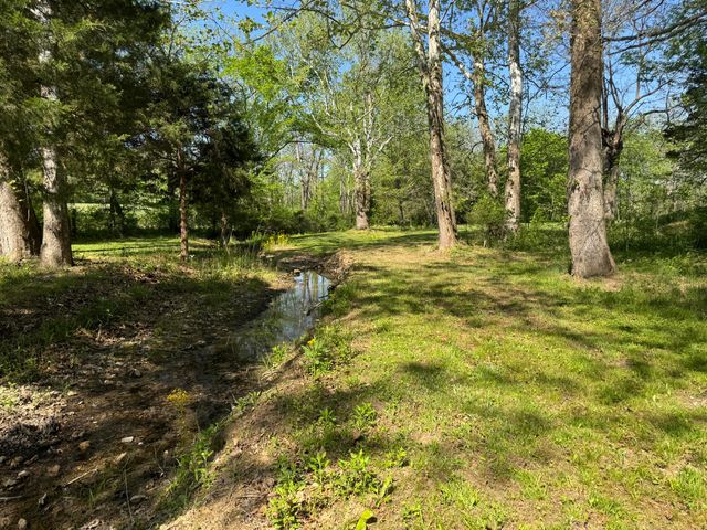 2435 State Hwy 235, Nancy, KY 42544