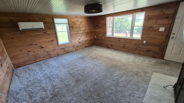 2435 State Hwy 235, Nancy, KY 42544
