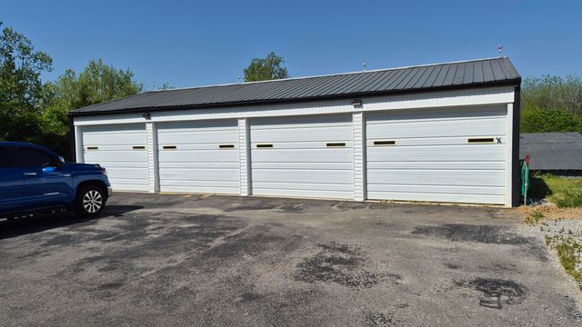 2435 State Hwy 235, Nancy, KY 42544