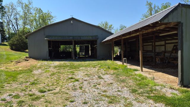 2435 State Hwy 235, Nancy, KY 42544