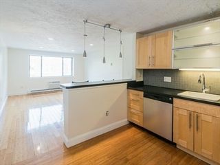 79 Florida St 9, Boston, MA 02124