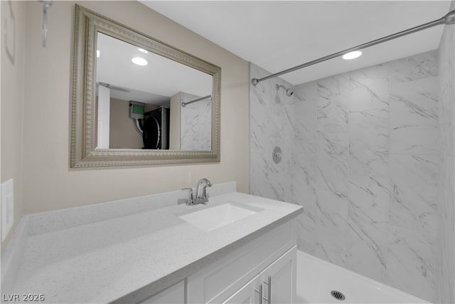710 Tam O Shanter, Las Vegas, NV 89109