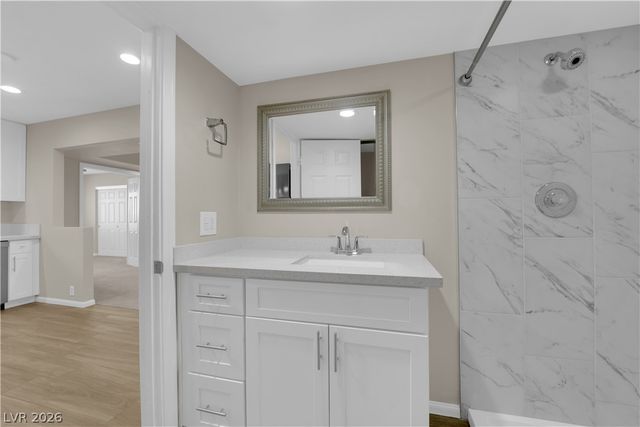 710 Tam O Shanter, Las Vegas, NV 89109