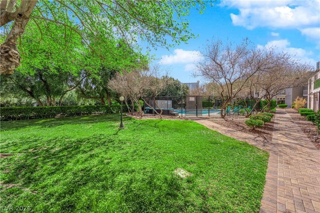 710 Tam O Shanter, Las Vegas, NV 89109