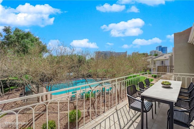 710 Tam O Shanter, Las Vegas, NV 89109