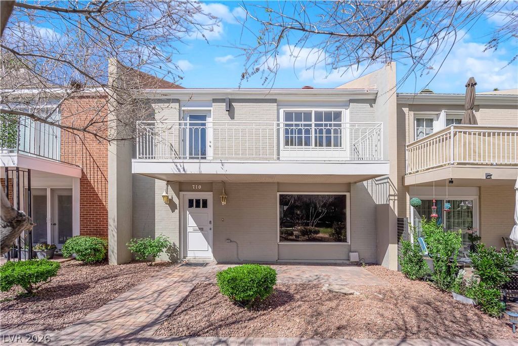 710 Tam O Shanter, Las Vegas, NV 89109