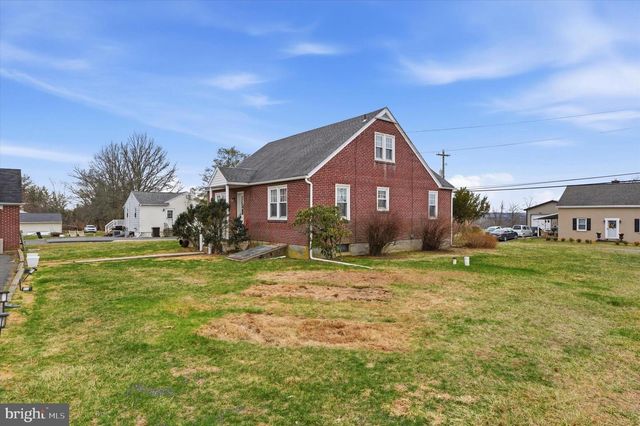 1937 HOFFMANSVILLE RD, Frederick, PA 19435