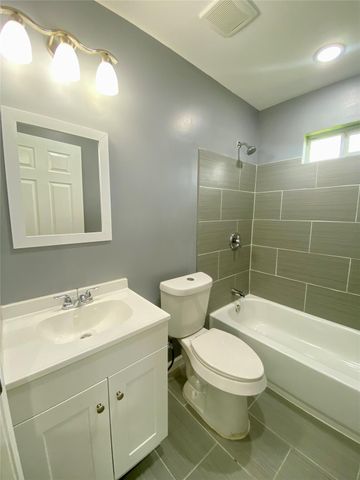 56 County Road 3404, Cleveland, TX 77327