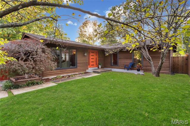 13078 Ferntrails Lane, Creve Coeur, MO 63141