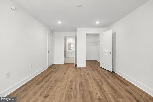 2307 PRINCE HALL DR, Pennington, NJ 08534