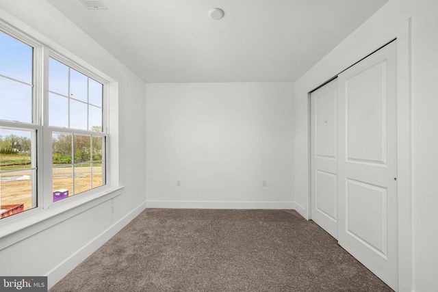 2307 PRINCE HALL DR, Pennington, NJ 08534
